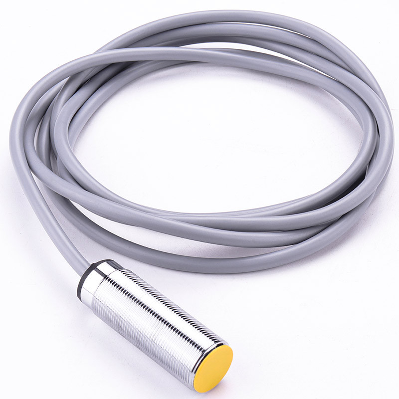 NI15-M30-AP6X-H1141 Inductive Proximity Sensor, M30 Series, 3-Wire DC NPN, IP67 Rated